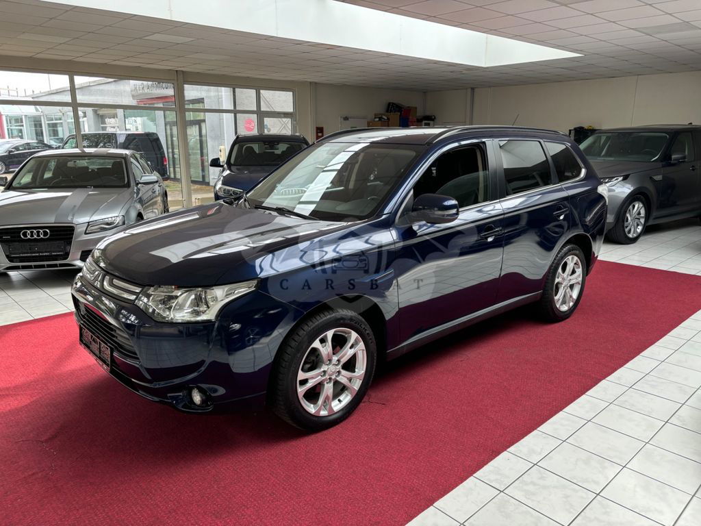 Mitsubishi Outlander 2013