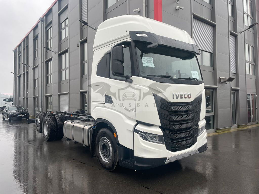 Iveco S-Way 2024