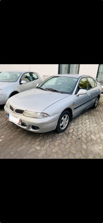 Mitsubishi Carisma 1998