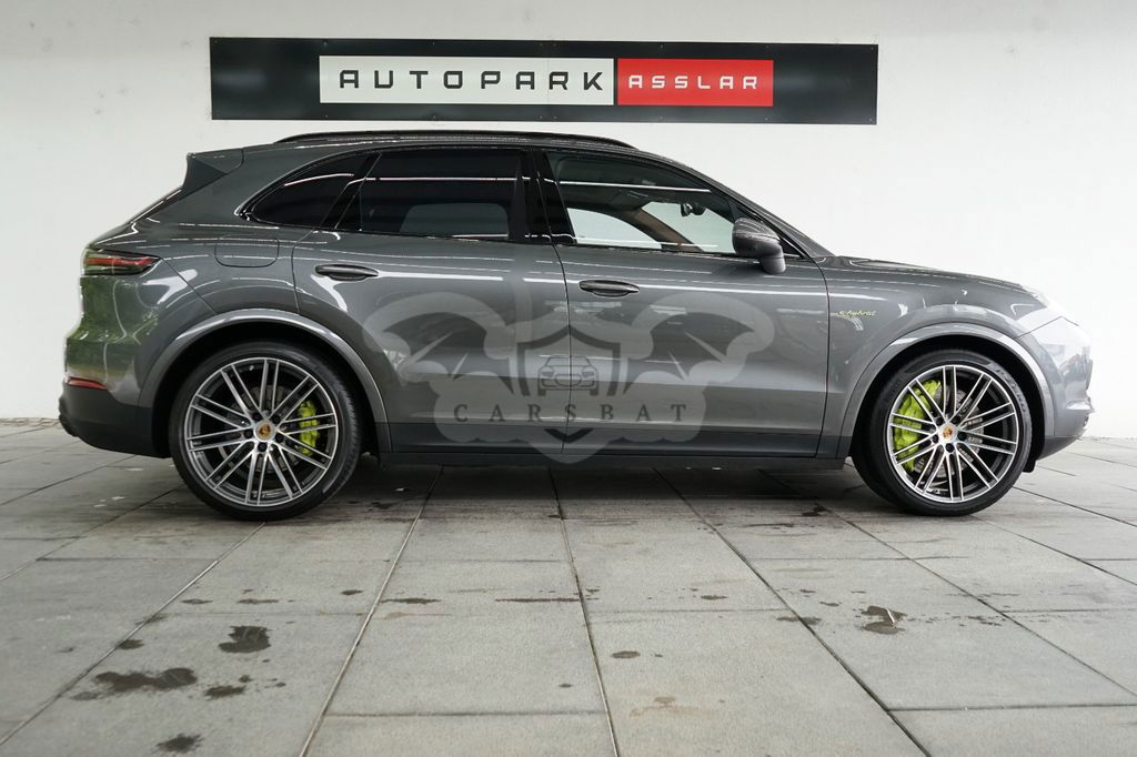Porsche Cayenne 2020