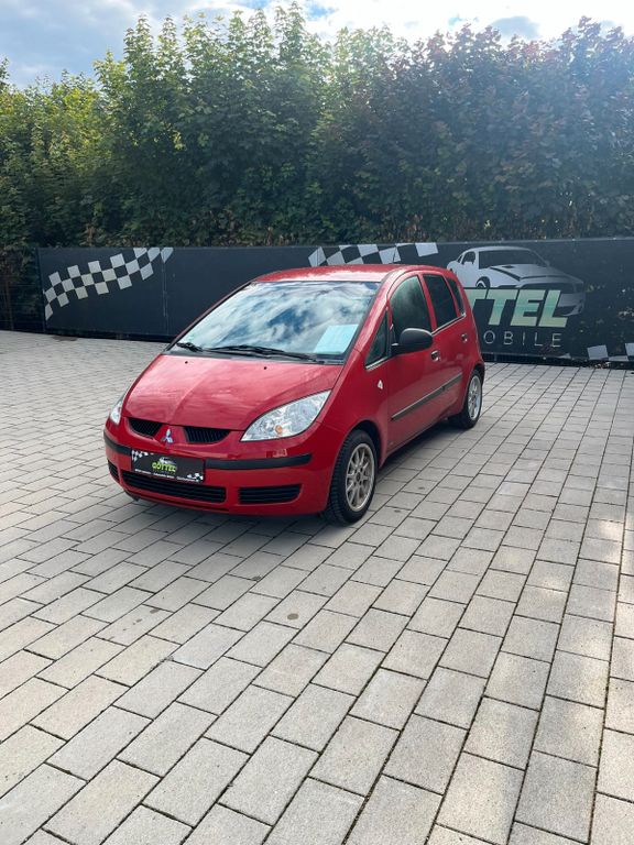 Mitsubishi Colt 2004