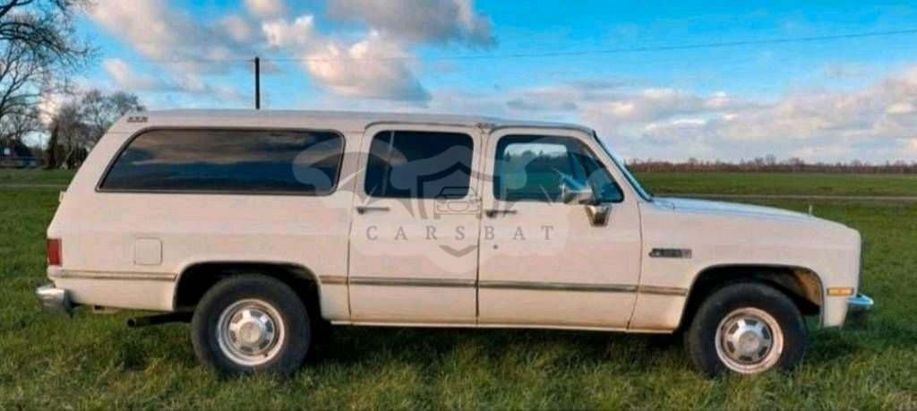 Chevrolet Suburban 1984