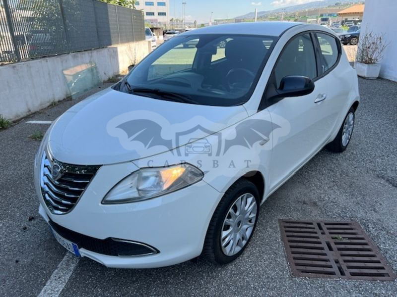 Lancia Ypsilon 2012