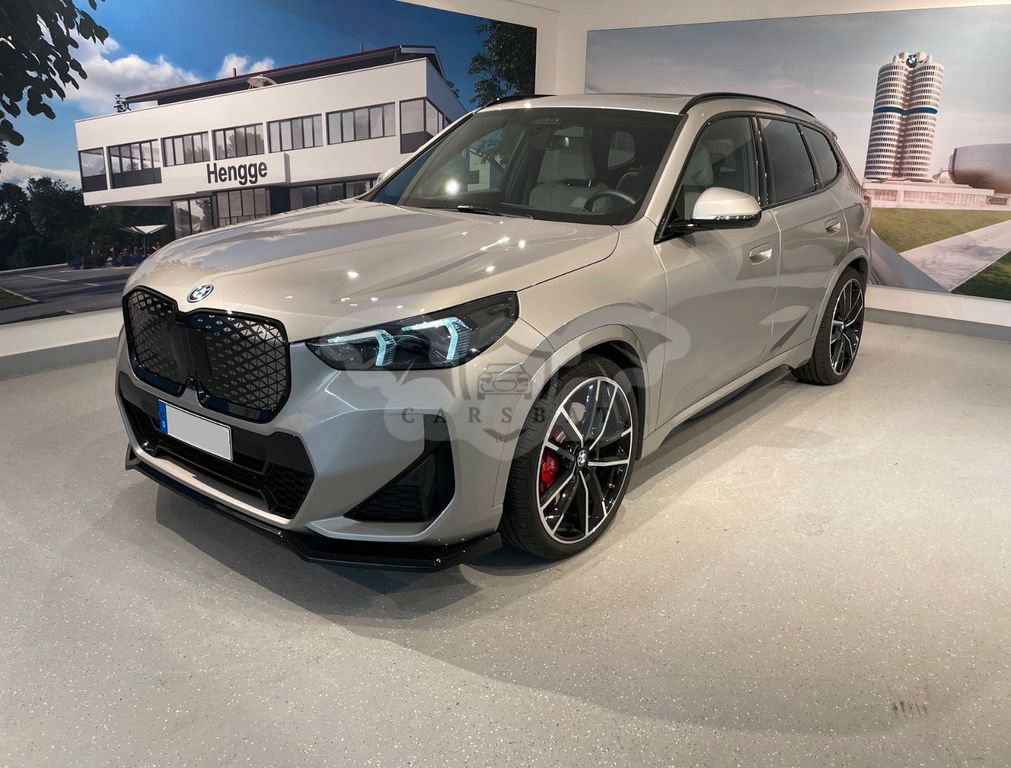 BMW iX1 2023