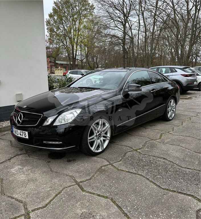 Mercedes-Benz 350 2011