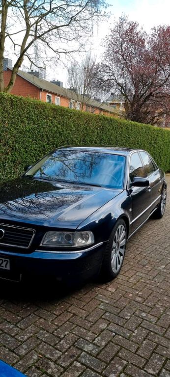 Audi A8 1999