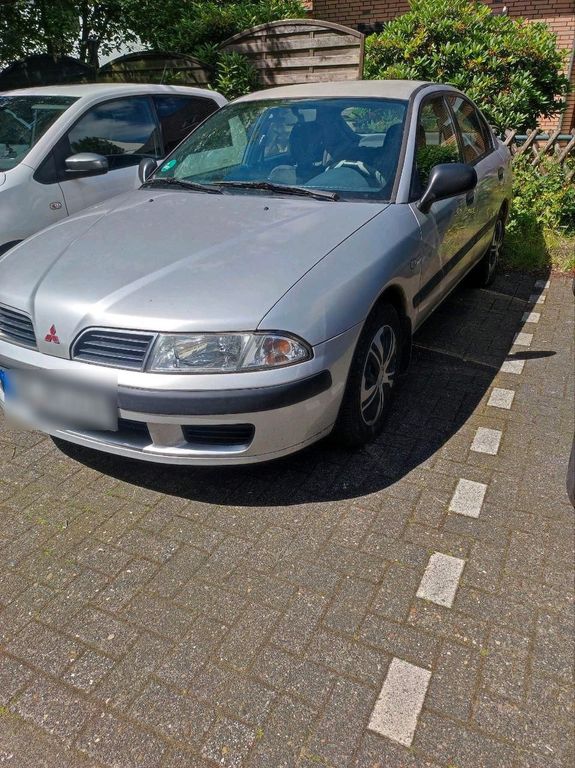 Mitsubishi Carisma 2001