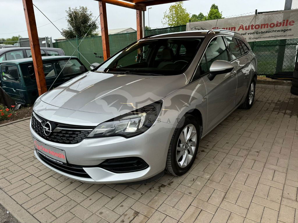 Opel Astra 2021