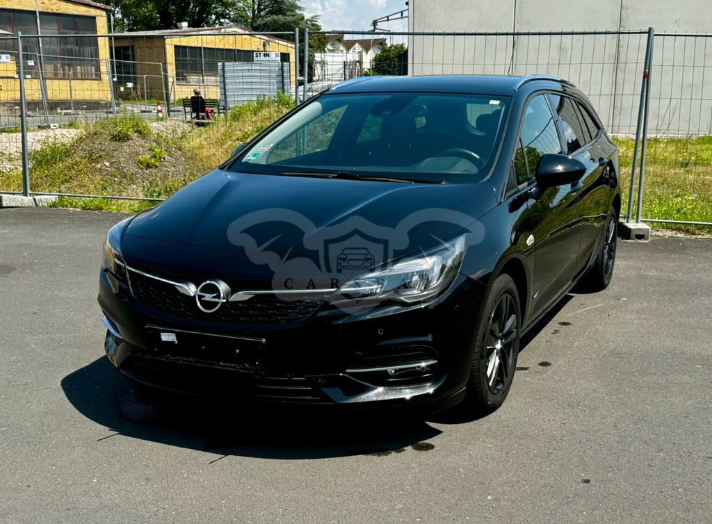 Opel Astra 2021