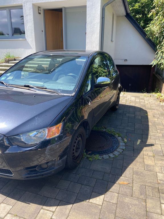 Mitsubishi Colt 2010