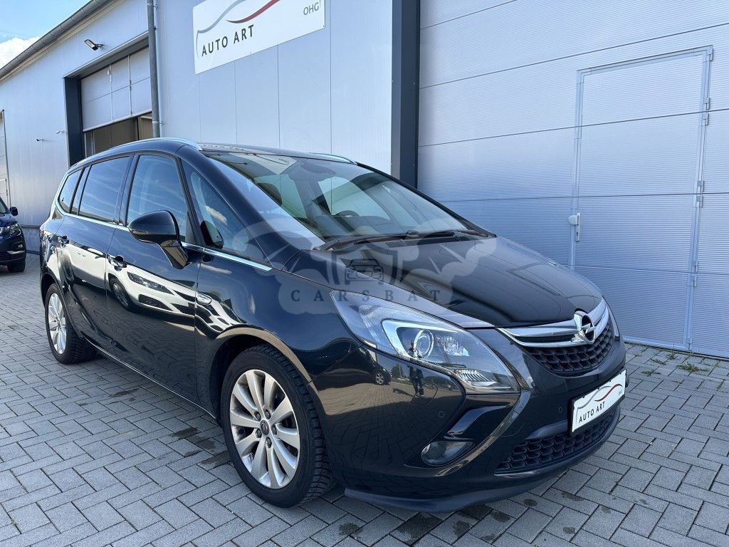 Opel Zafira 2016