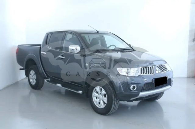 Mitsubishi L200 2013