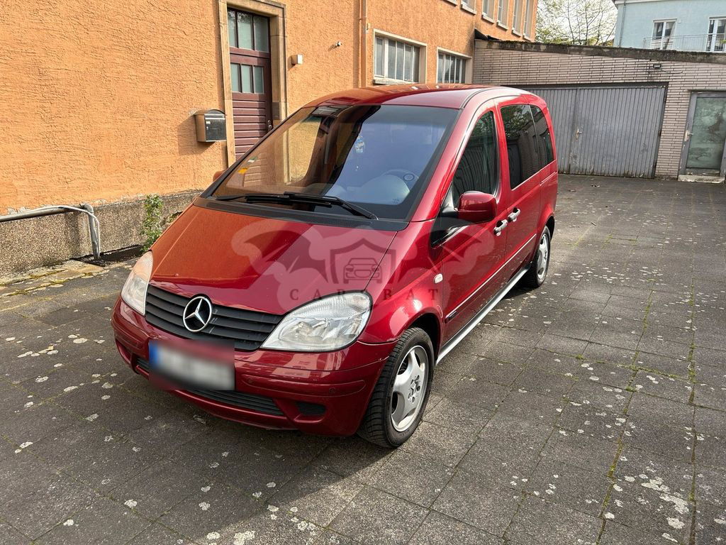 Mercedes-Benz MB 100 2004