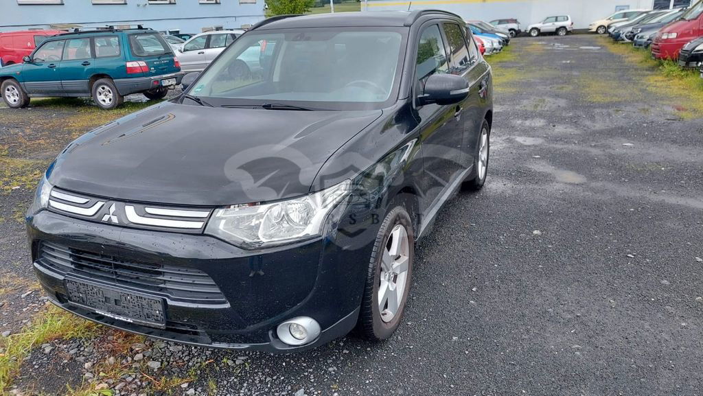 Mitsubishi Outlander 2013