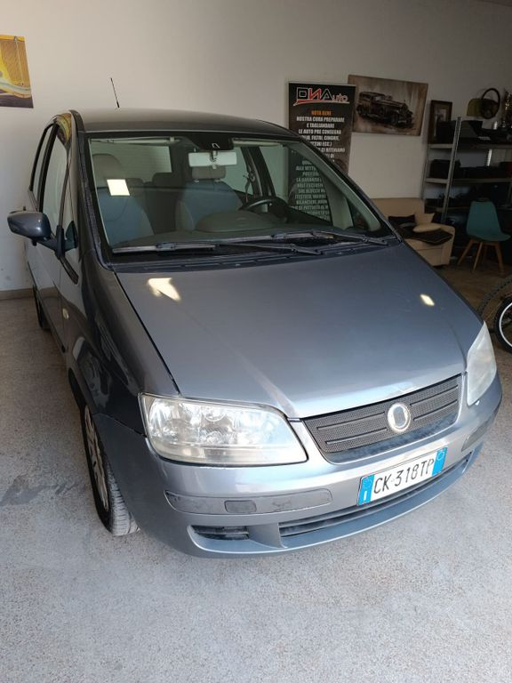 Fiat Idea 2005