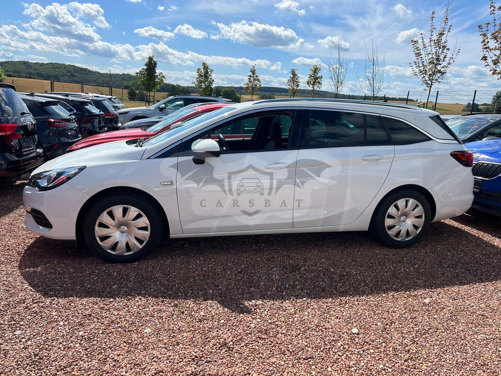 Opel Astra 2022