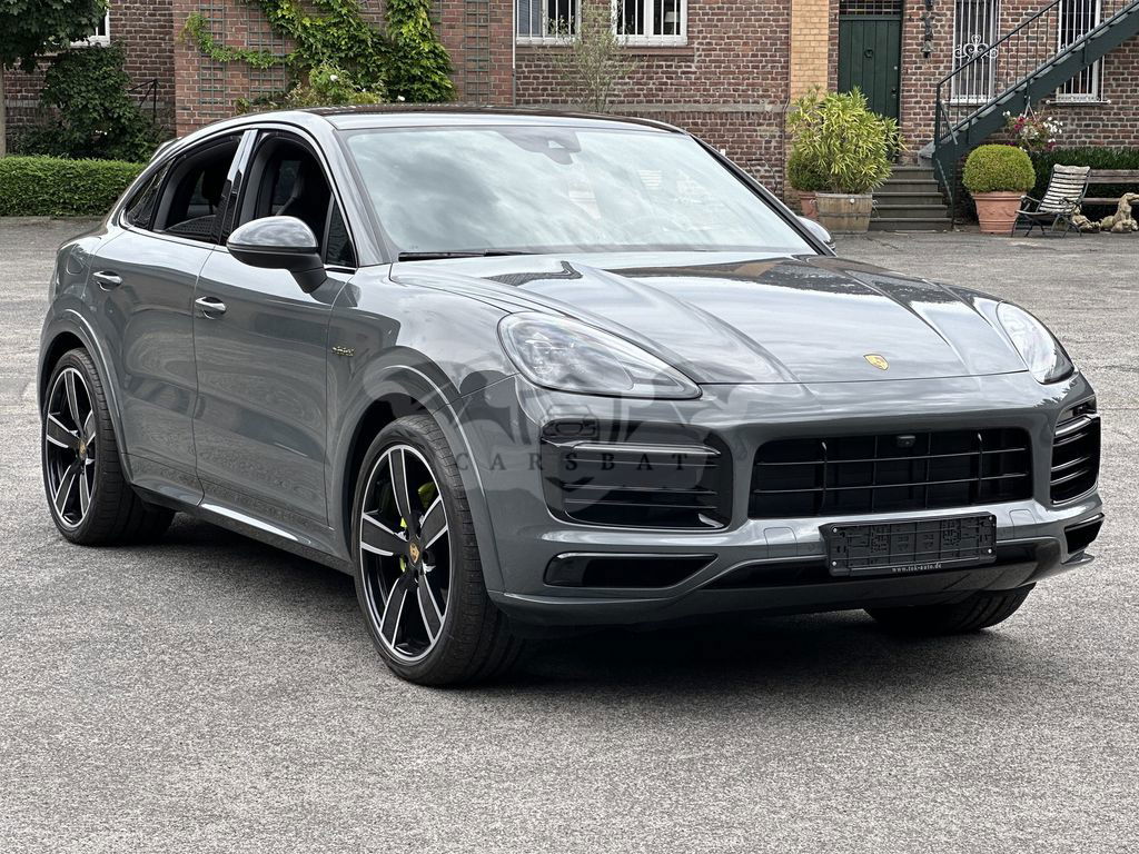 Porsche Cayenne 2022