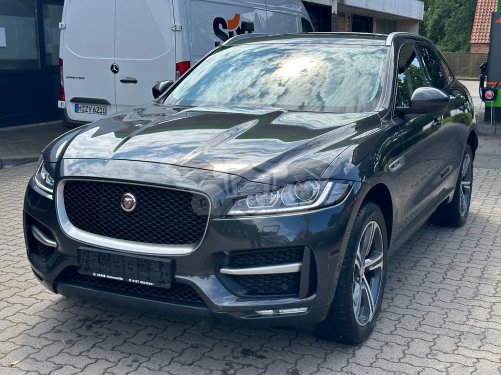 Jaguar F-Pace 2018