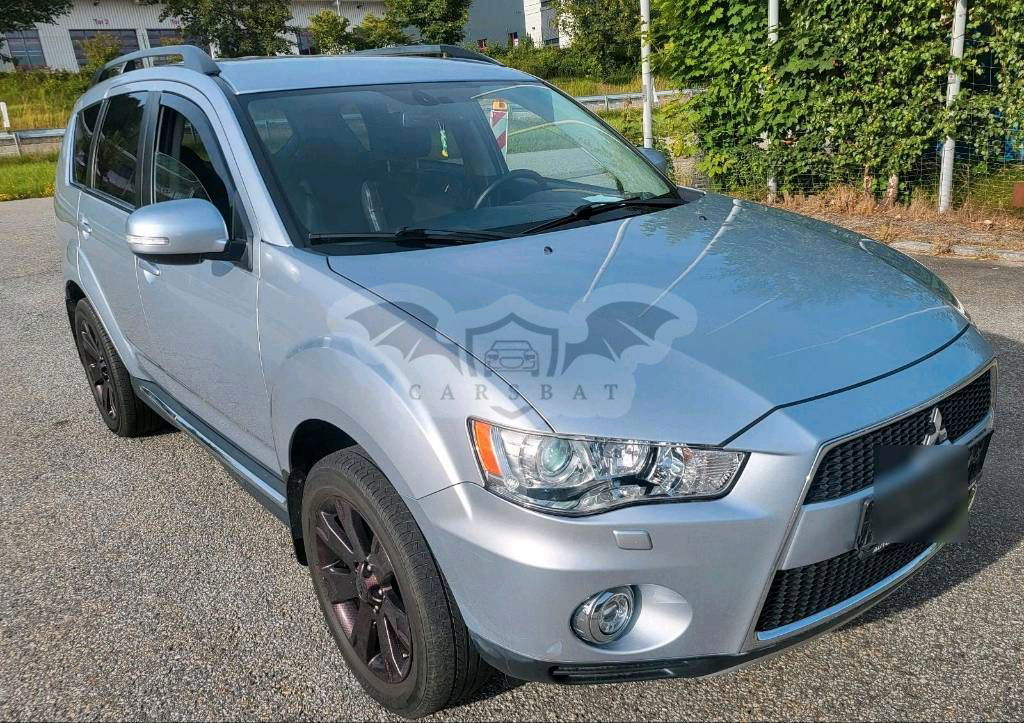 Mitsubishi Outlander 2011