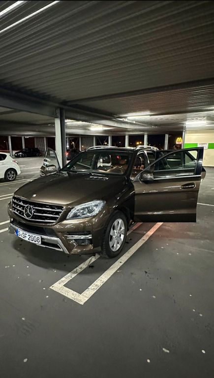 Mercedes-Benz 350 2012