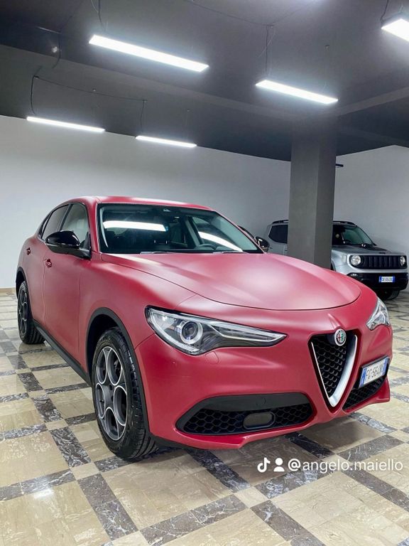 Alfa Romeo Stelvio 2017