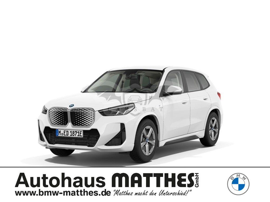 BMW iX1 2024