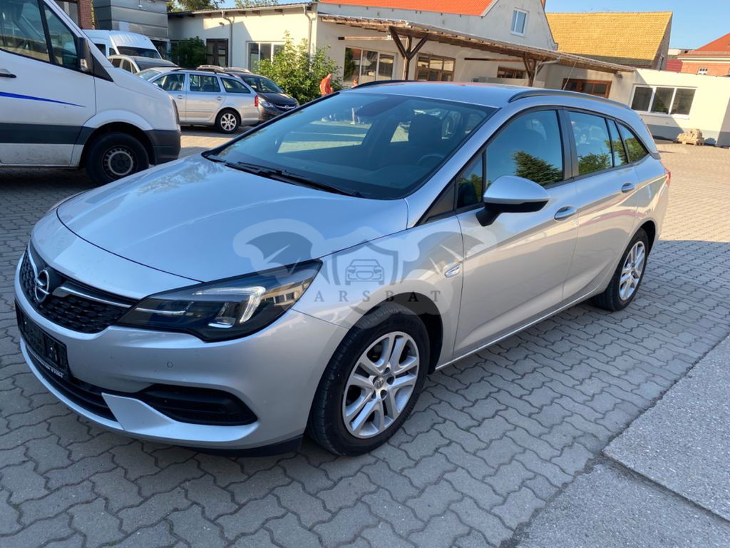 Opel Astra 2021