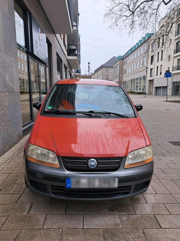 Fiat Idea 2004