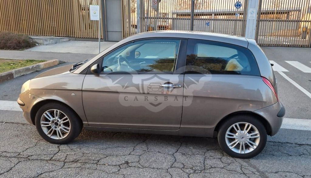 Lancia Ypsilon 2006