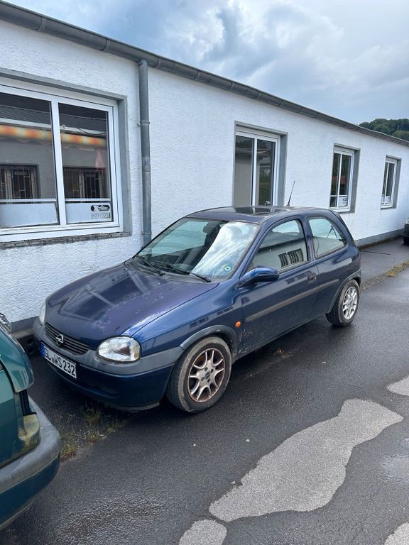 Opel Corsa 1998