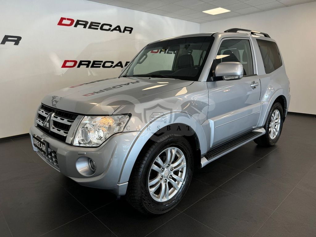 Mitsubishi Pajero 2013