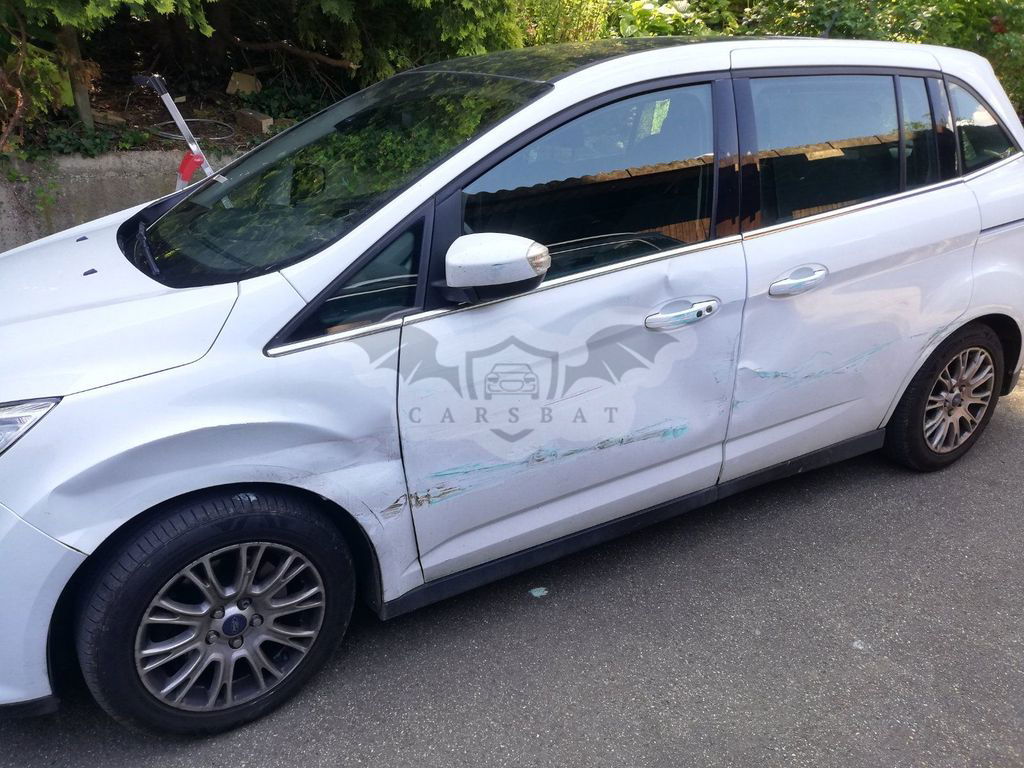Ford Grand C-Max 2012