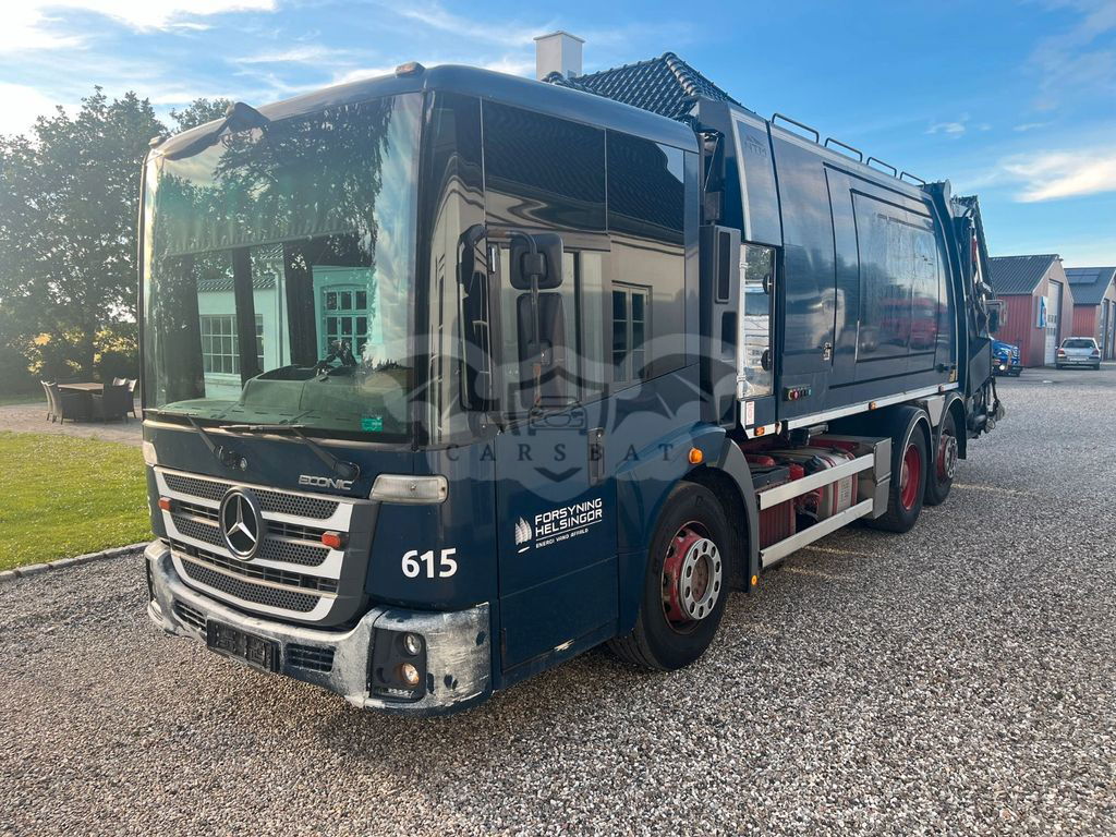 Mercedes-Benz Econic 2015