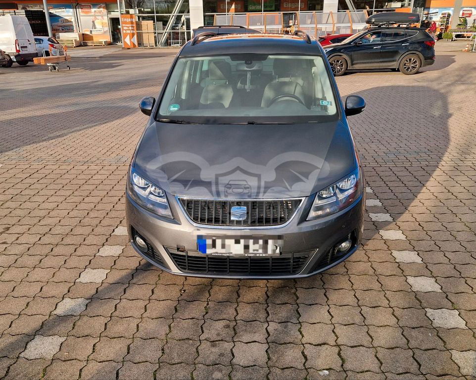 Seat Alhambra 2013