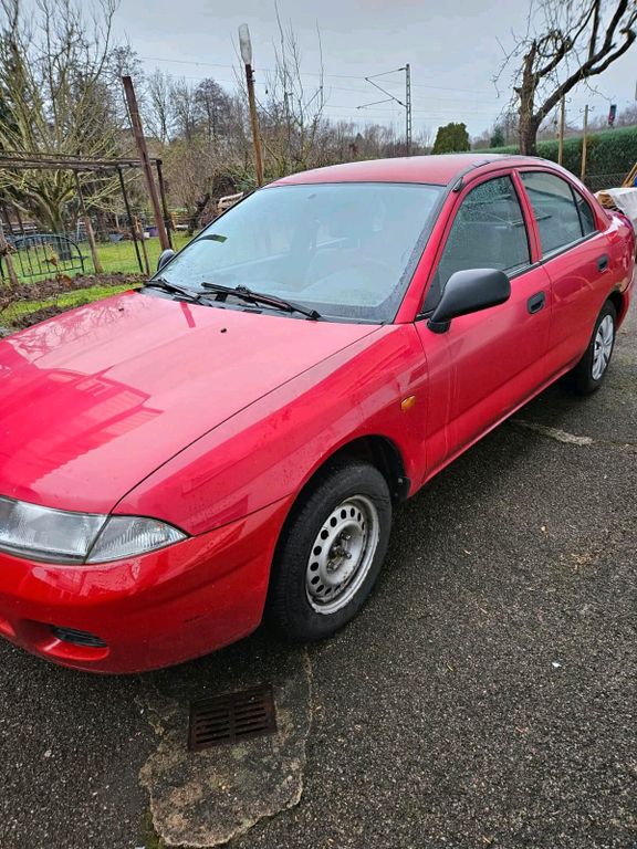 Mitsubishi Carisma 1996