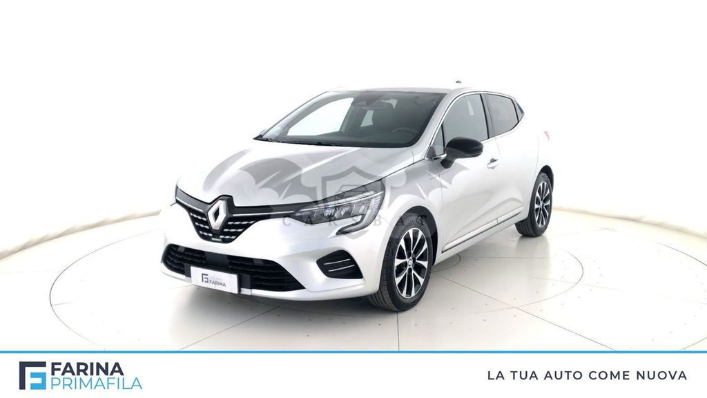Renault Clio 2023