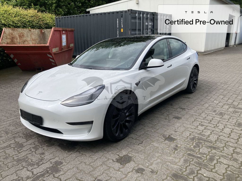 Tesla Model 3 2021