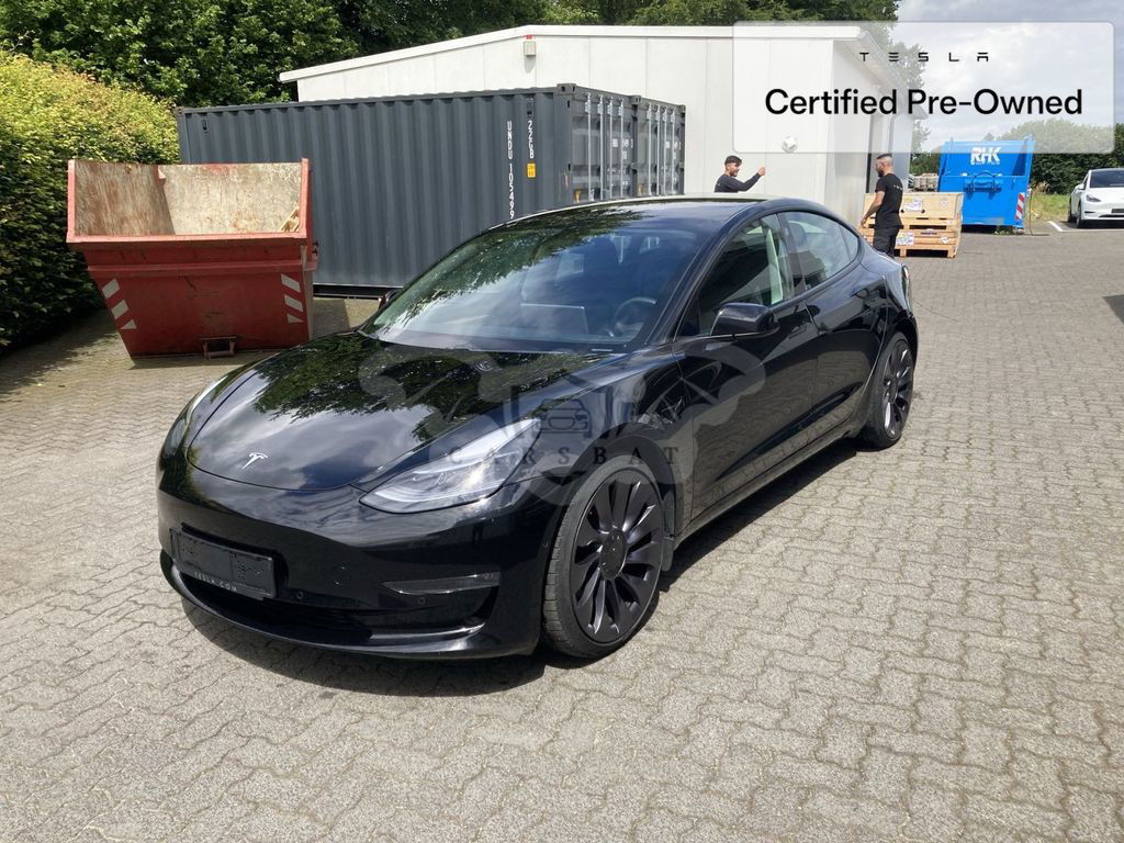 Tesla Model 3 2021