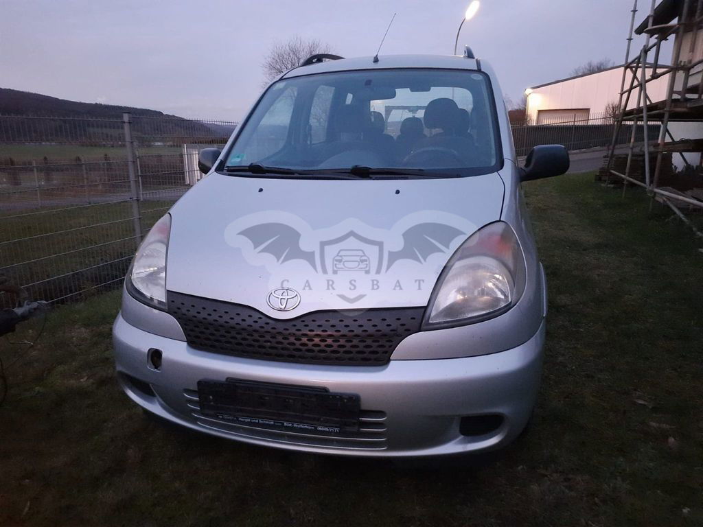 Toyota Verso 2002