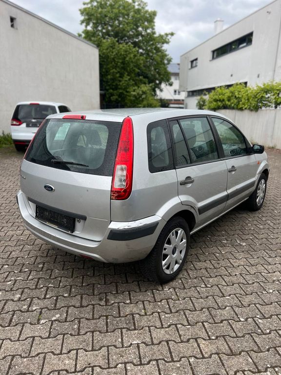 Ford Fusion 2009