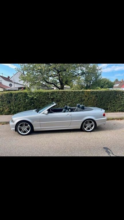 BMW M5 2000