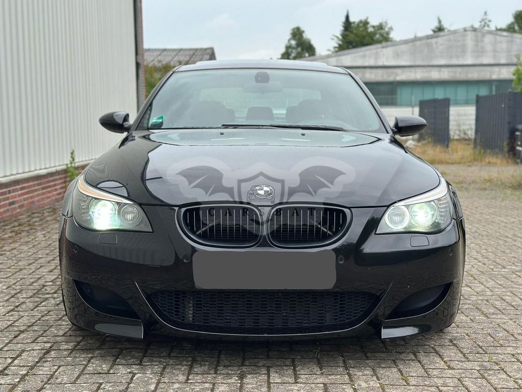 BMW M5 2006