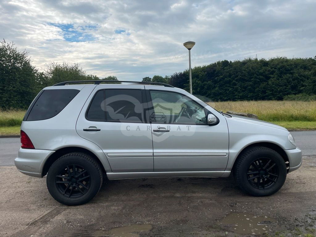 Mercedes-Benz ML 270 2003