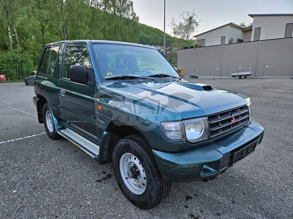 Mitsubishi Pajero 2004