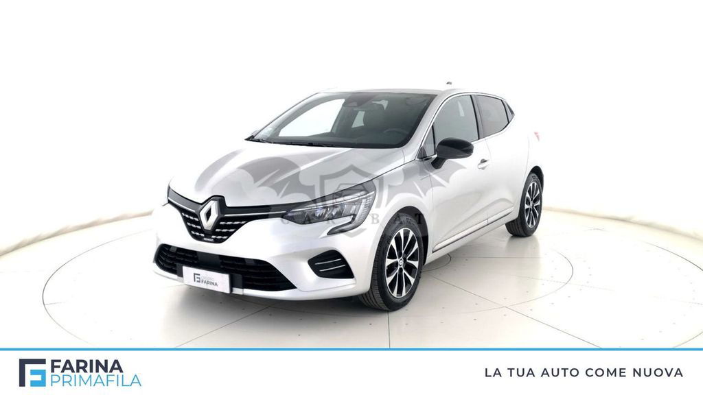 Renault Clio 2023