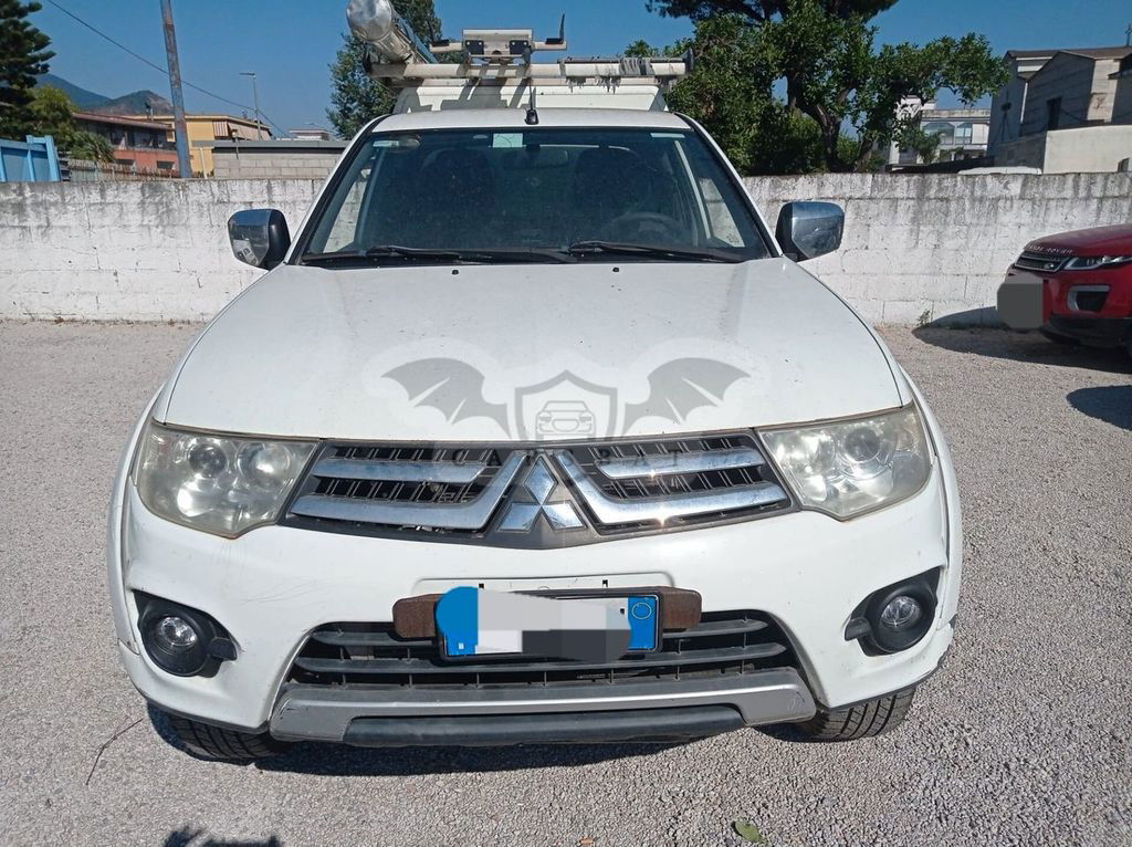 Mitsubishi L200 2014