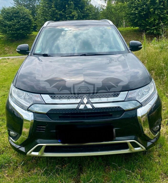 Mitsubishi Outlander 2021