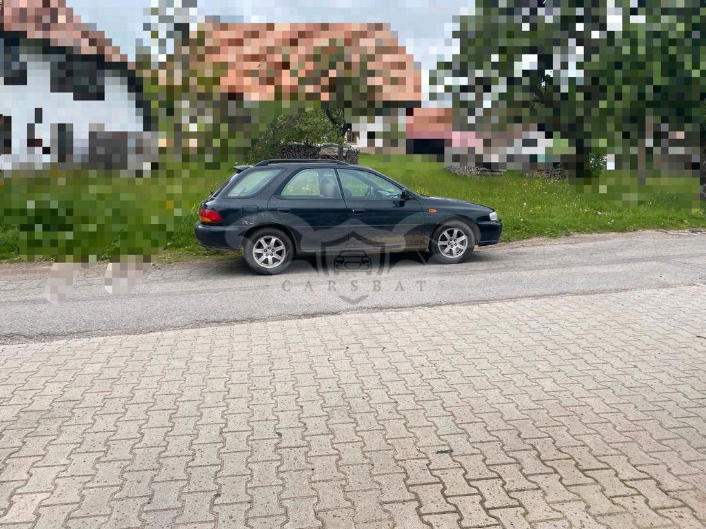 Subaru Impreza 2000