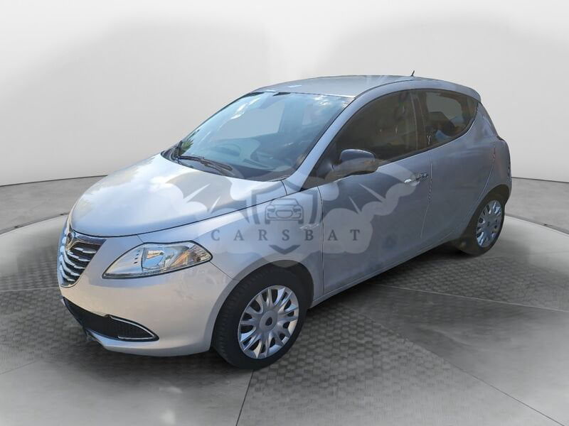 Lancia Ypsilon 2012