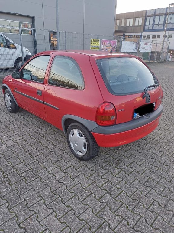 Opel Corsa 1998